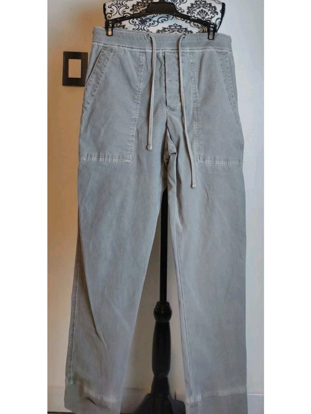 Women’s Utility Drawstring Pants - Light Gray